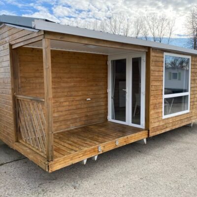 CASAS CONTENEDORAS IRM TERRAZA DE MADERA